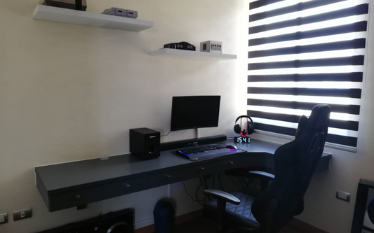 Escritorio flotante